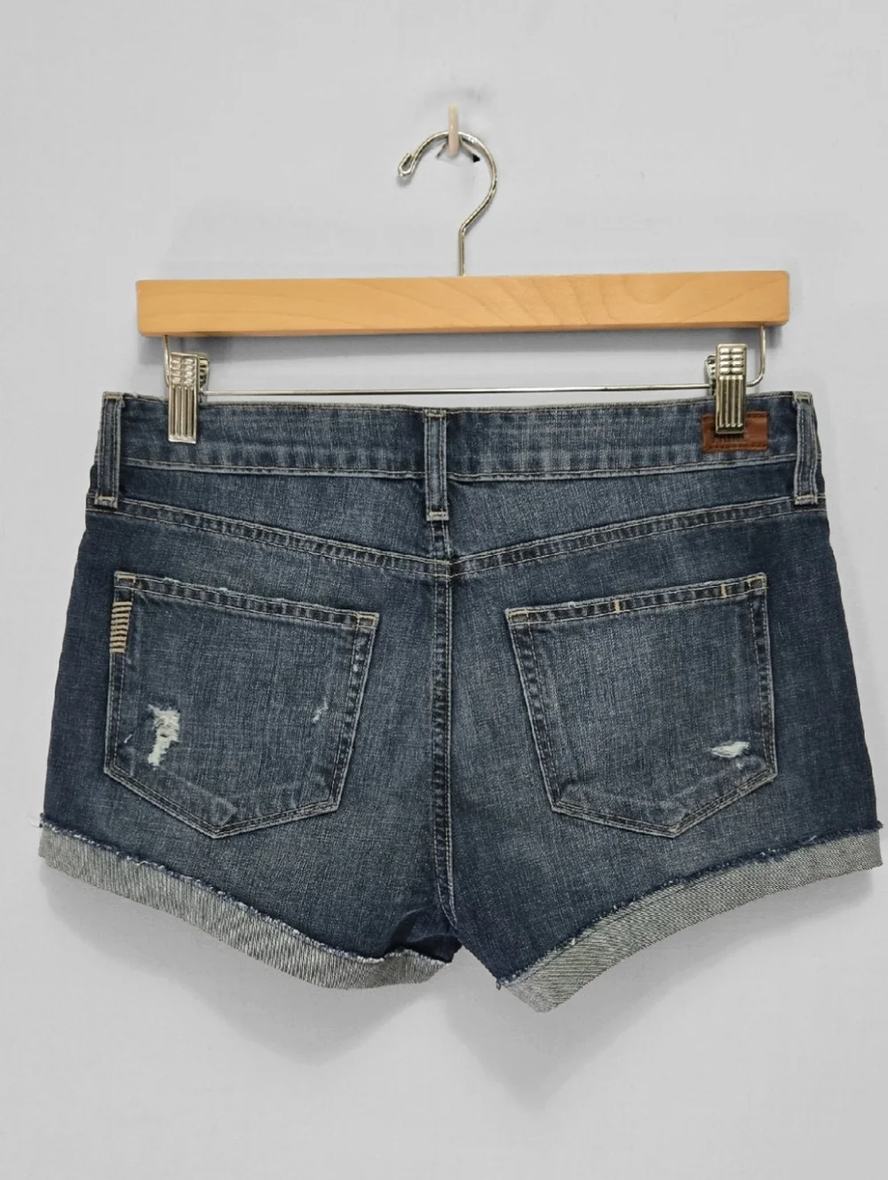 Paige Jimmy Jimmy Cuffed Jean Shorts‎ Size 28 Distressed